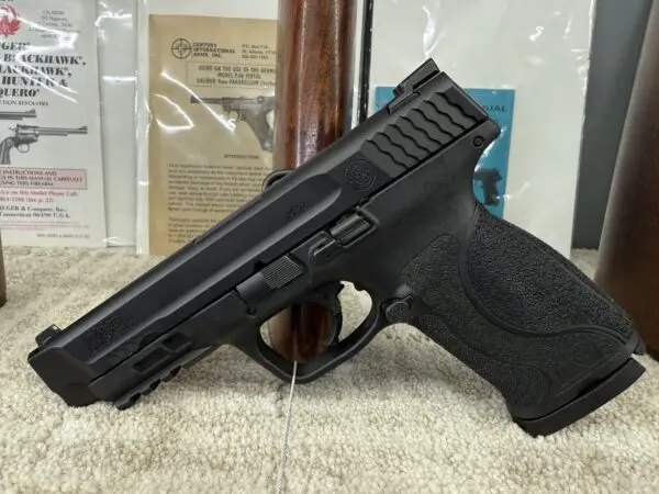 Smith & Wesson M&P 45 2.0 45acp - Image 2