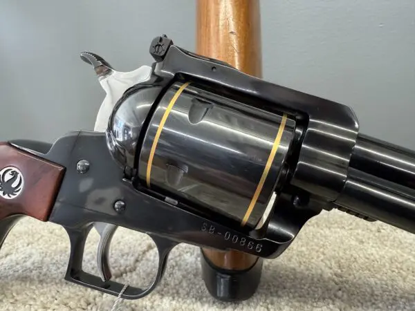 Ruger New Model Super Blackhawk 44mag 2009 50th Anniversary commemorative - Image 4