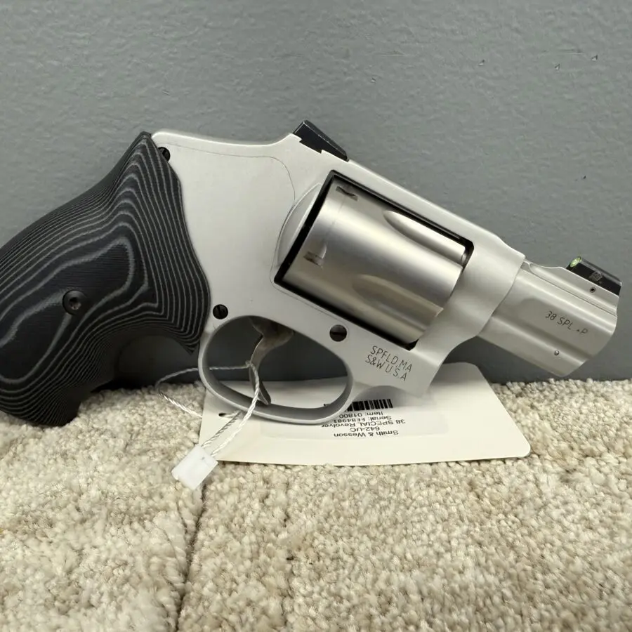 Smith & Wesson 642-uc 38 Special +P Lipseys Exclusive