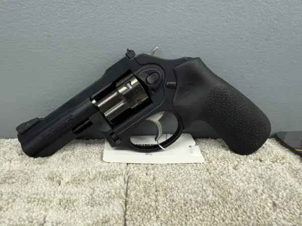 Ruger LCR 22mag - Image 2