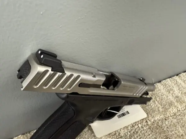 Smith & Wesson SD9 2.0 9mm Stainless - Image 3