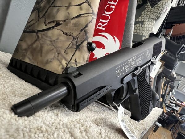 Colt Gov Model 1911 .22lr - Image 4