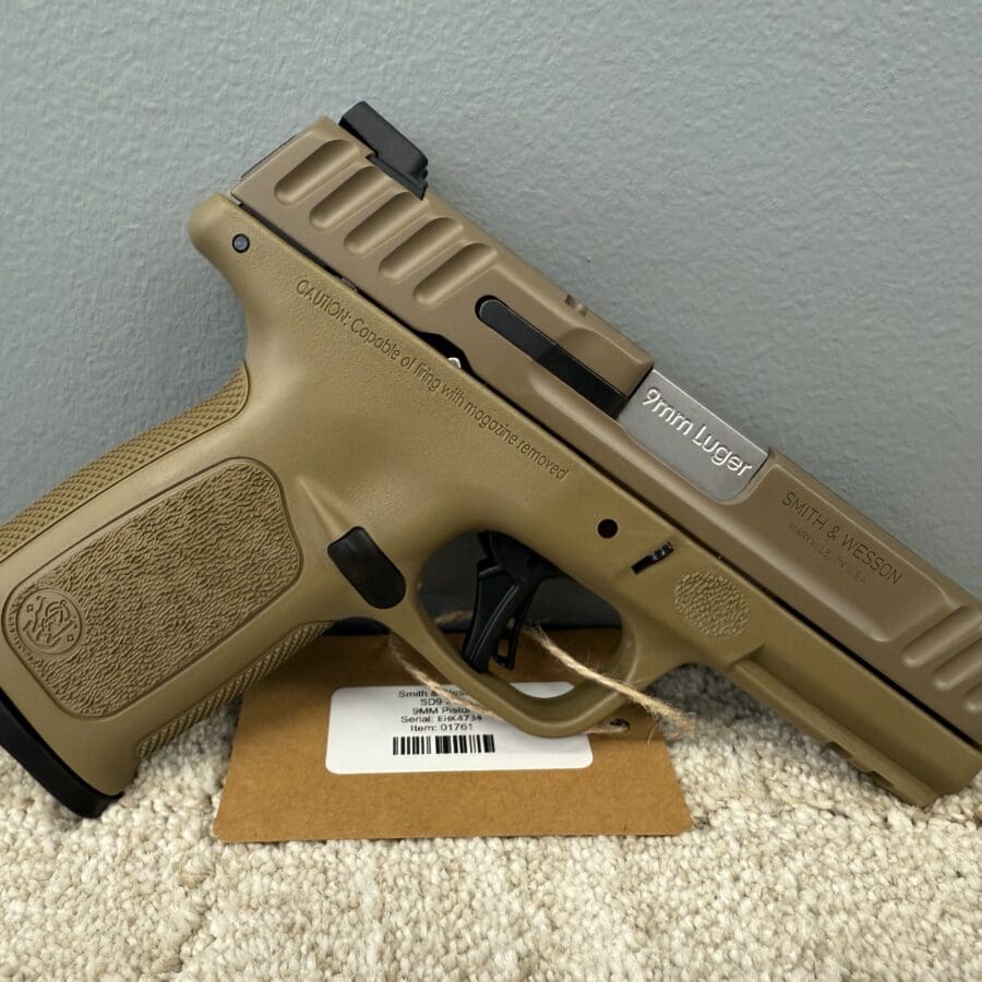 Smith & Wesson SD9 2.0 9mm FDE