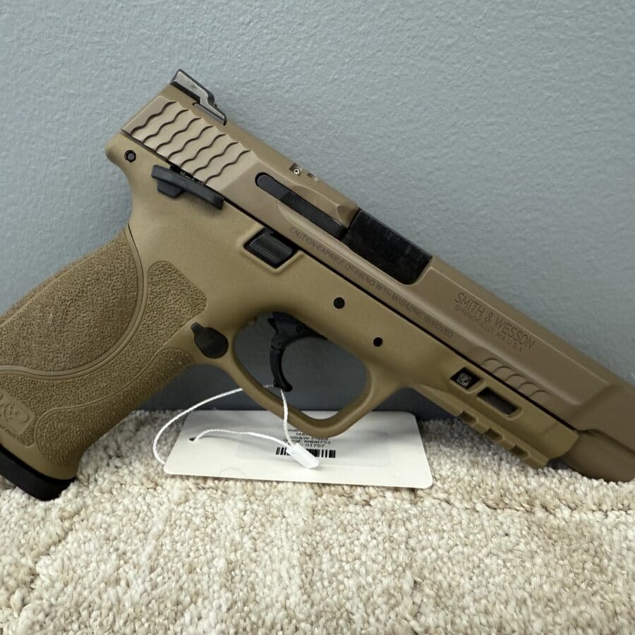 Smith & Wesson M&P40 40s&w FDE